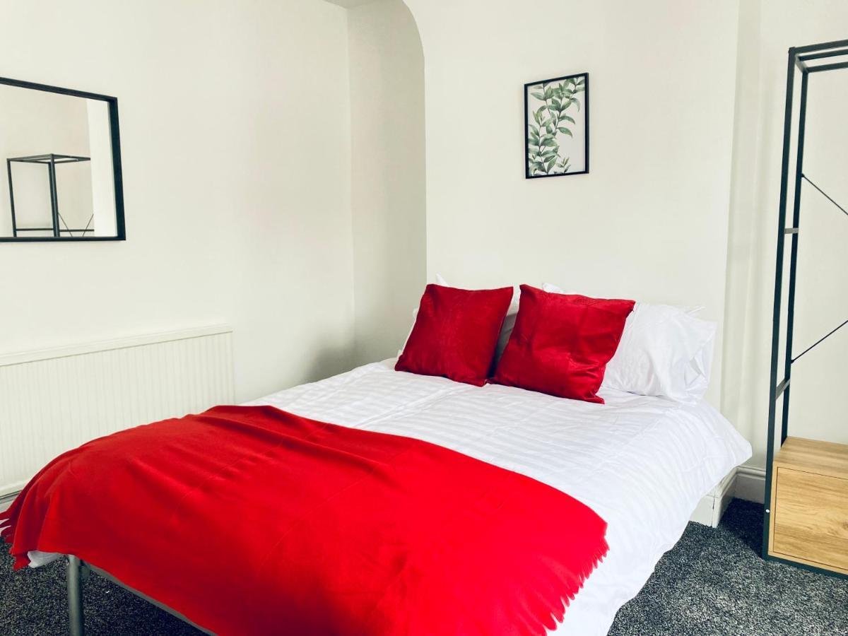 3 Bed Anfield House Close To Lfc Villa ลิเวอร์พูล ภายนอก รูปภาพ